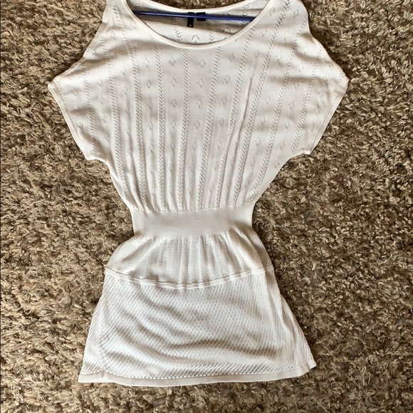 H&M tunic. Super flattering. - Picture 1 of 3